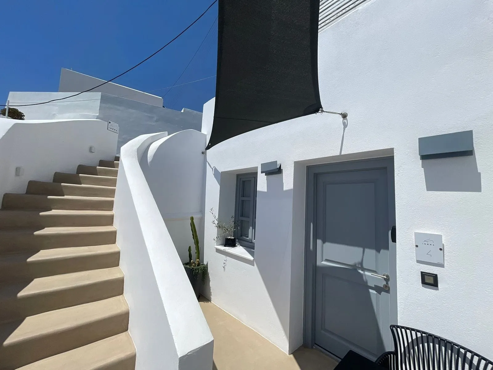 Junior Suite with Caldera View