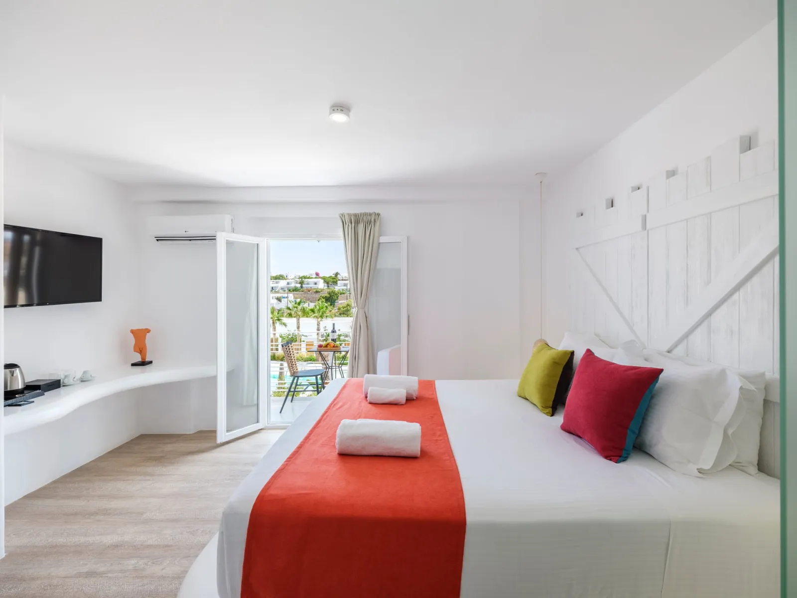 Double Room with Pool View