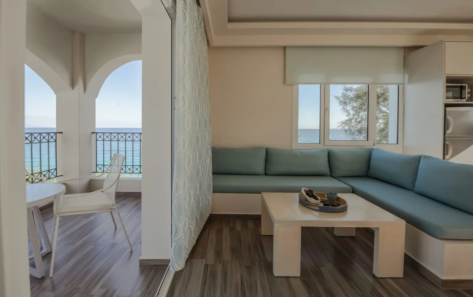 Superior Two Bedroom Apartment