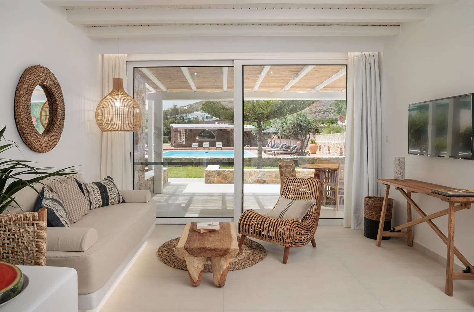 Deluxe Villa with Pool View