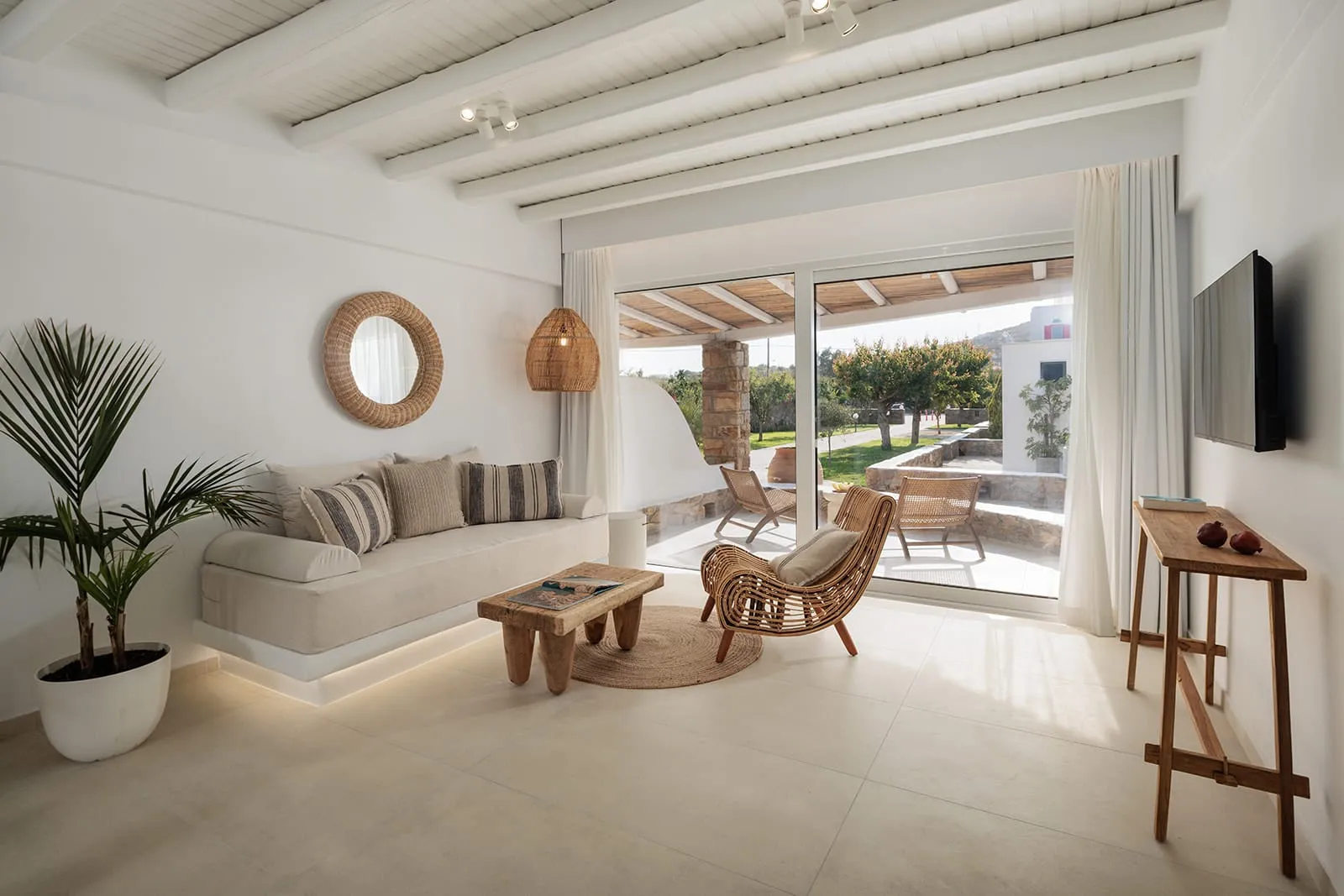 Deluxe Villa with Garden View