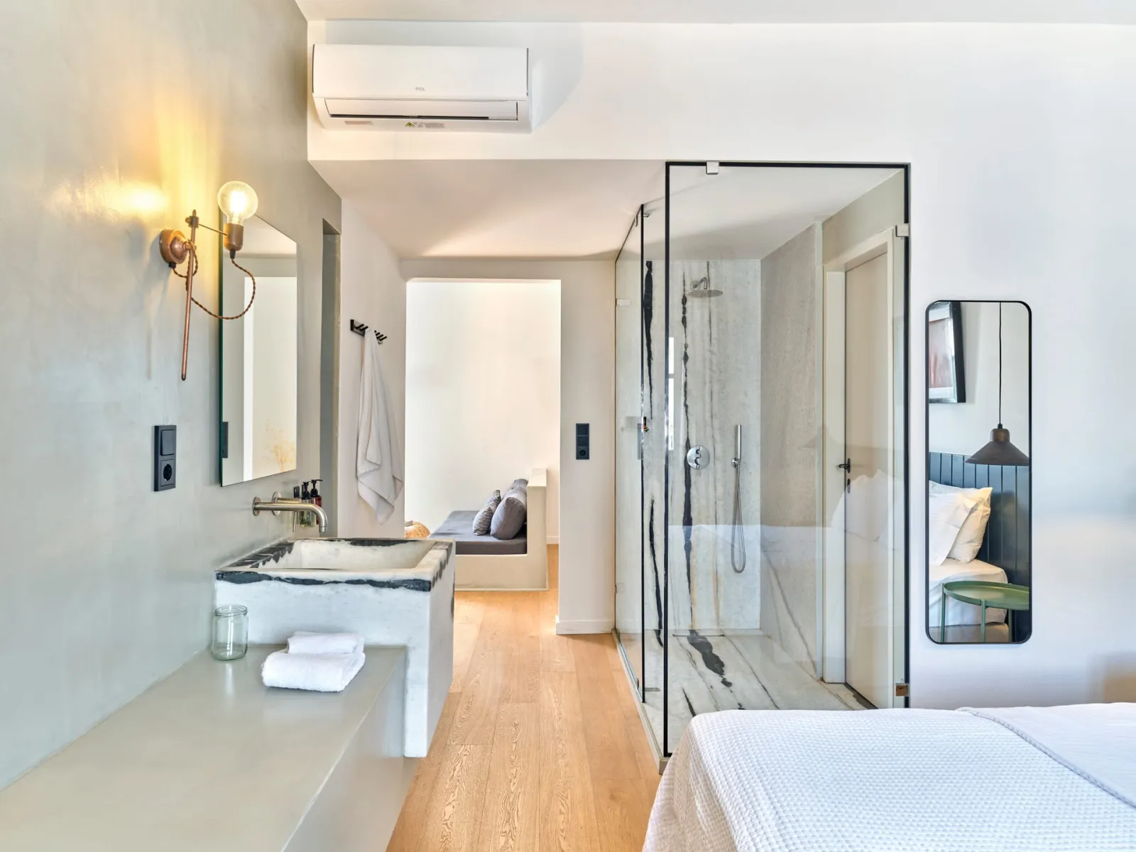 Deluxe Suite With Sea View