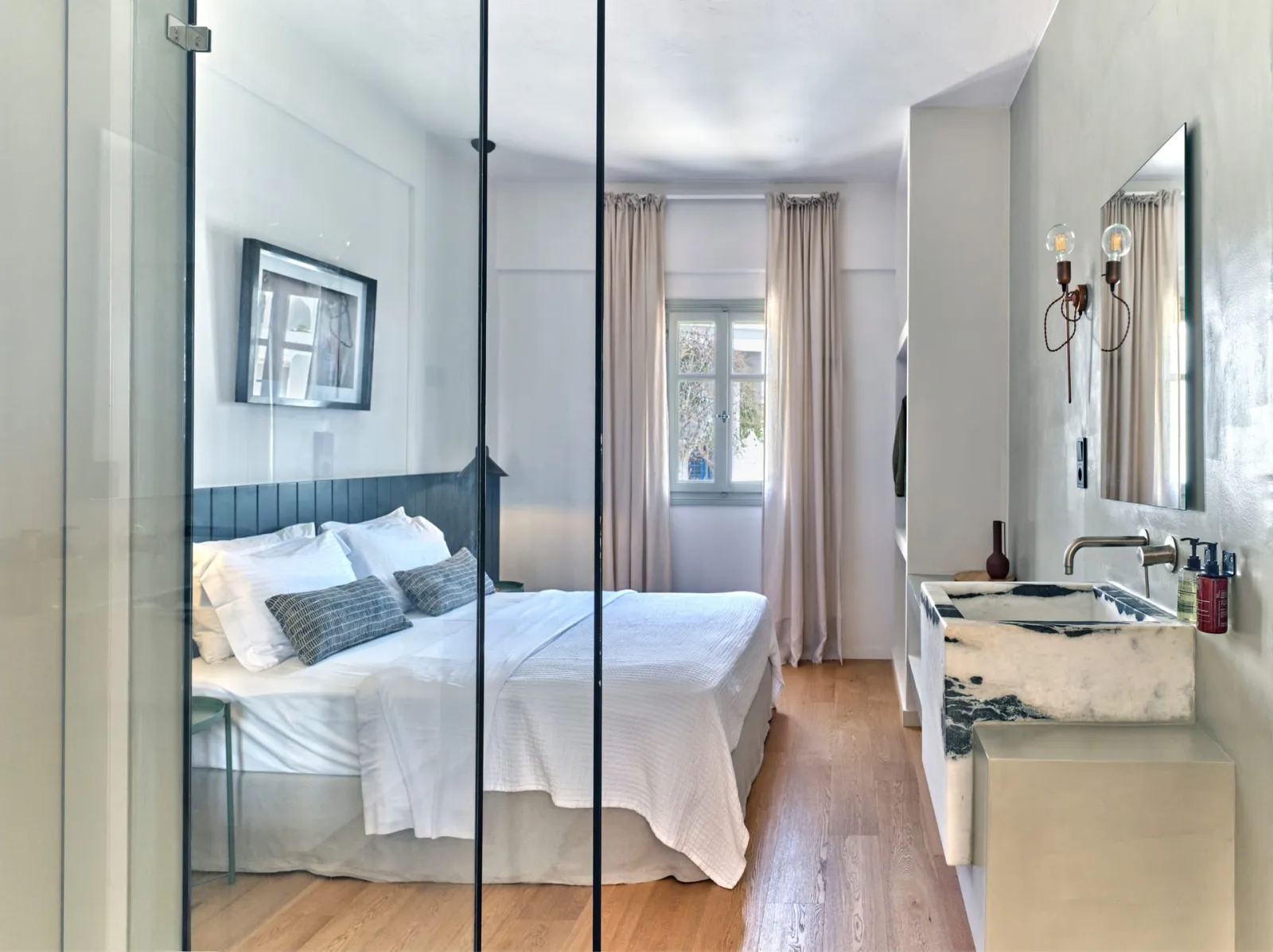 Deluxe Suite With Sea View