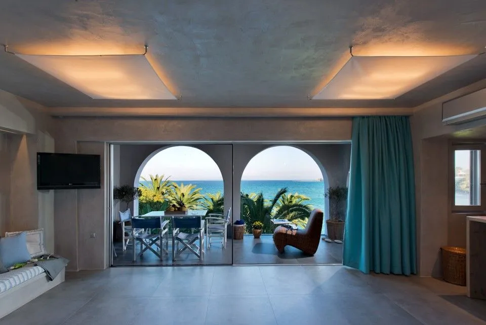 Executive Two-Bedroom Beachfront View Suite