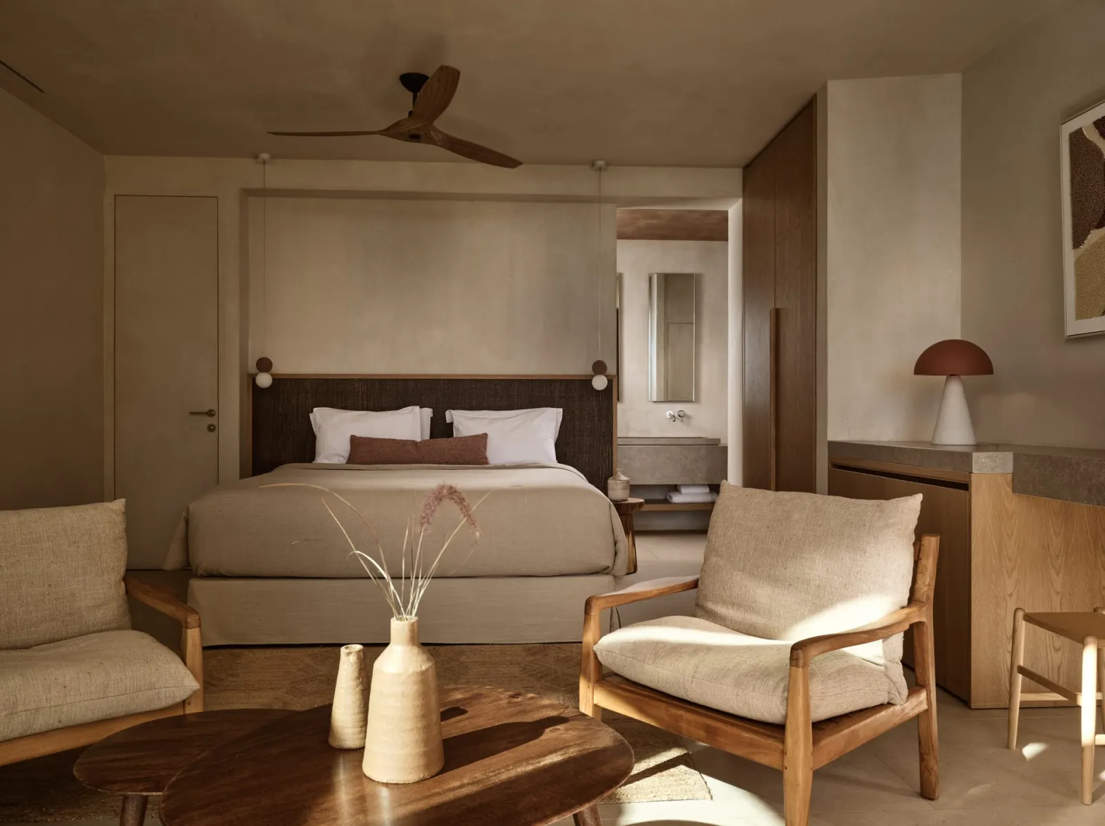 Deluxe Beachfront View Suite with Heated Mini Pool