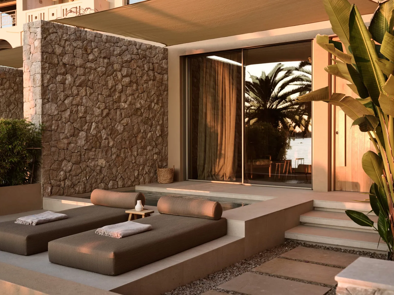 Deluxe Beachfront View Suite with Heated Mini Pool