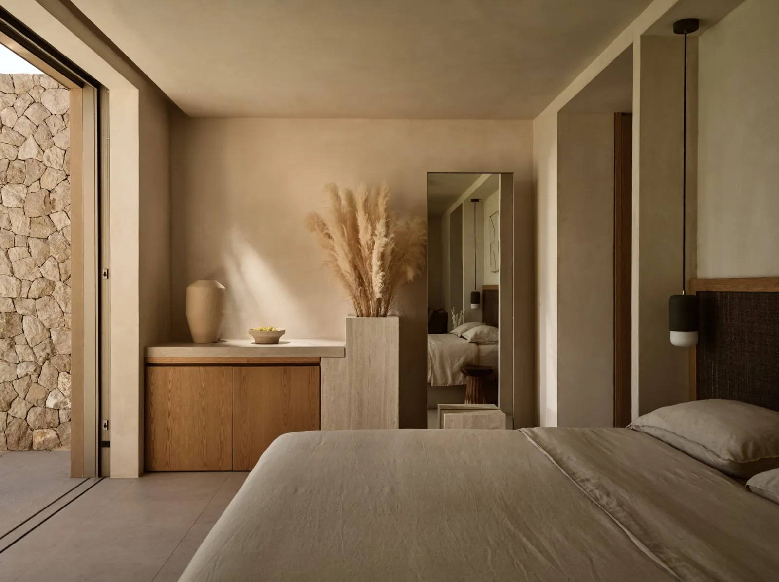 Executive Beachfront View Suite with Heated Mini Pool