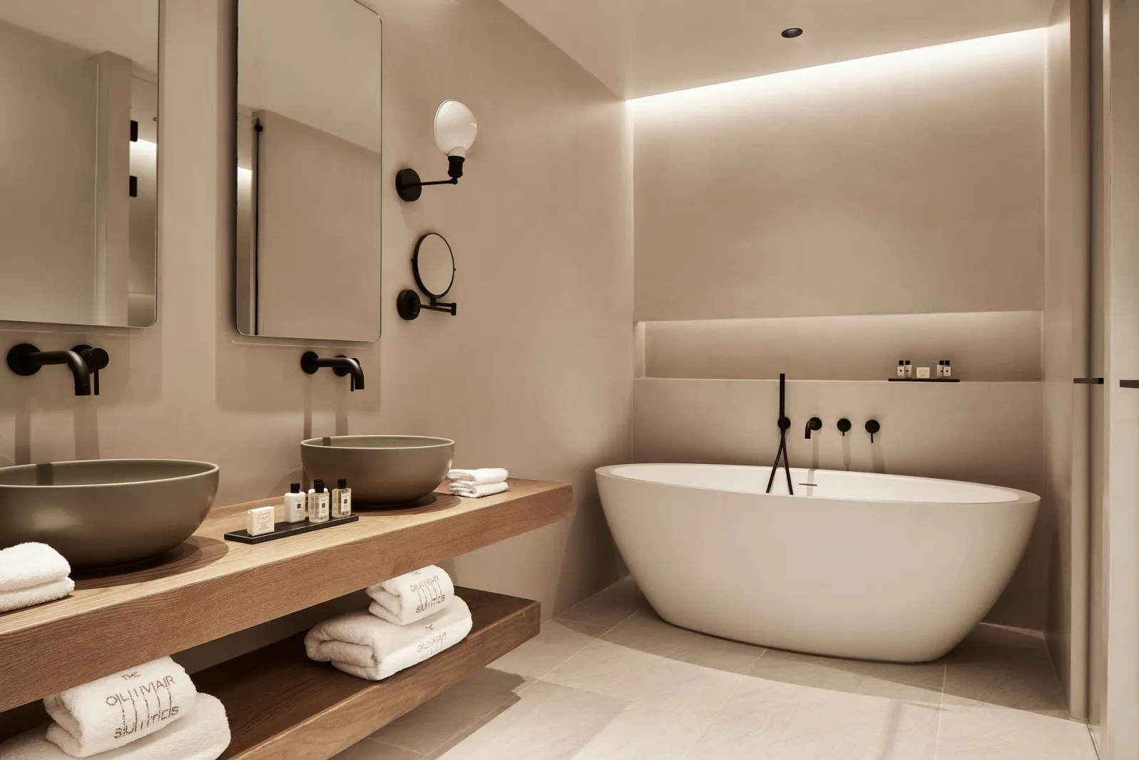 Riviera Suite with Sea View