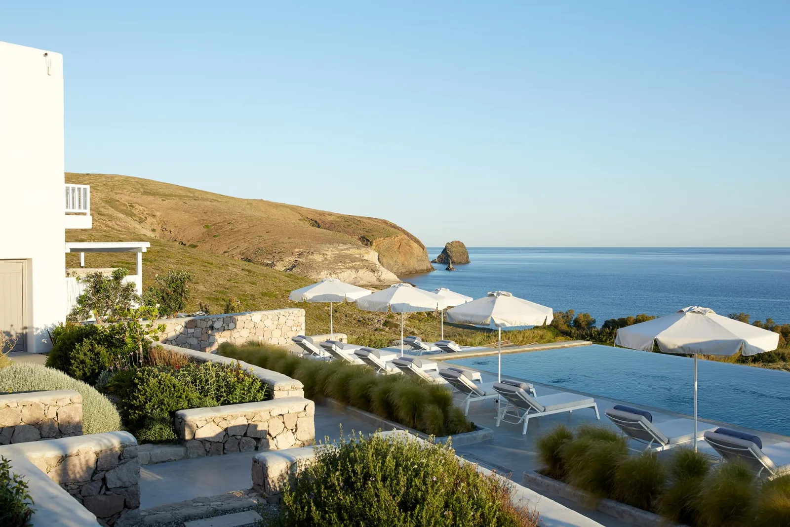 Exclusive Room with Spa Bath/Balcony & Panoramic Sea View