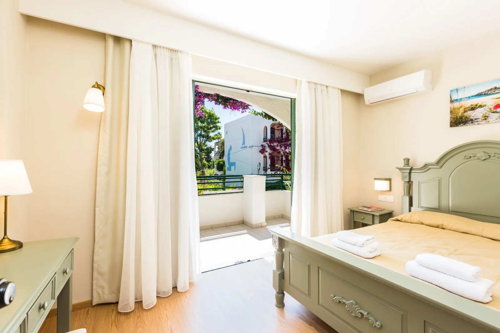 Suite Two Bedroom Apartment