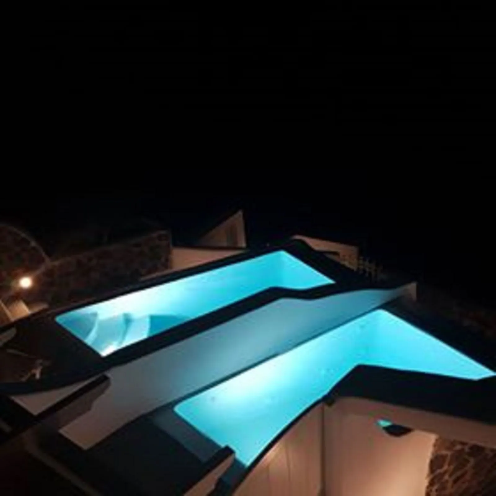 Topaz Suite with Private Pool