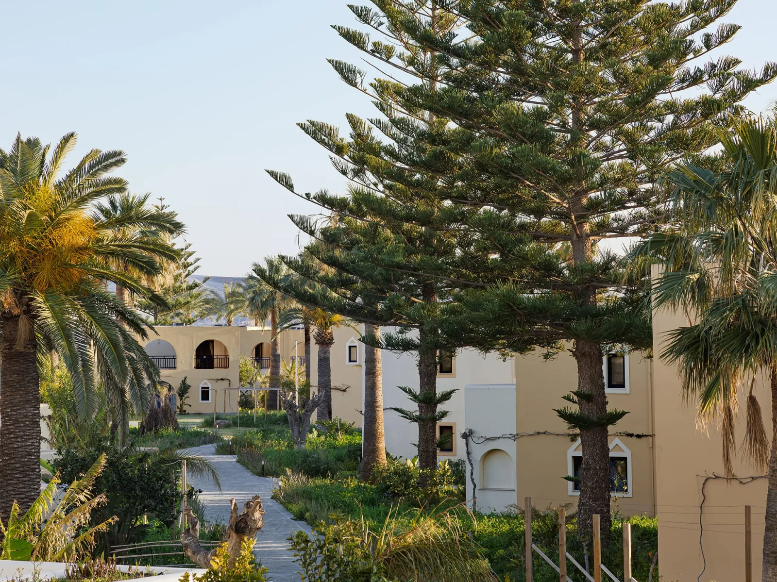 Veranda Family Cabana Fields View