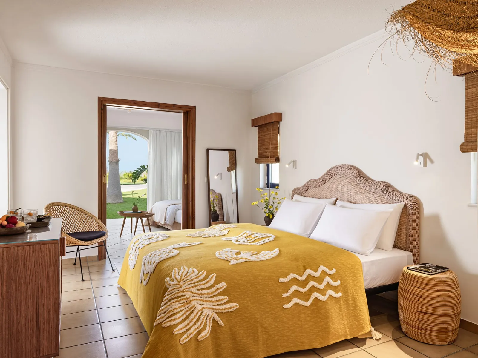 Cabana Paradiso Fields View