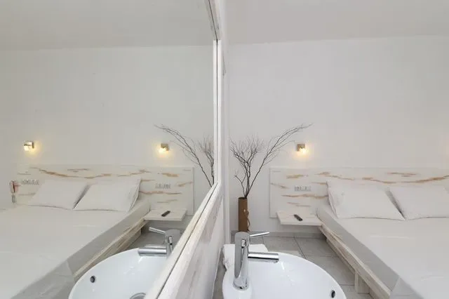 Double Room With Terrace