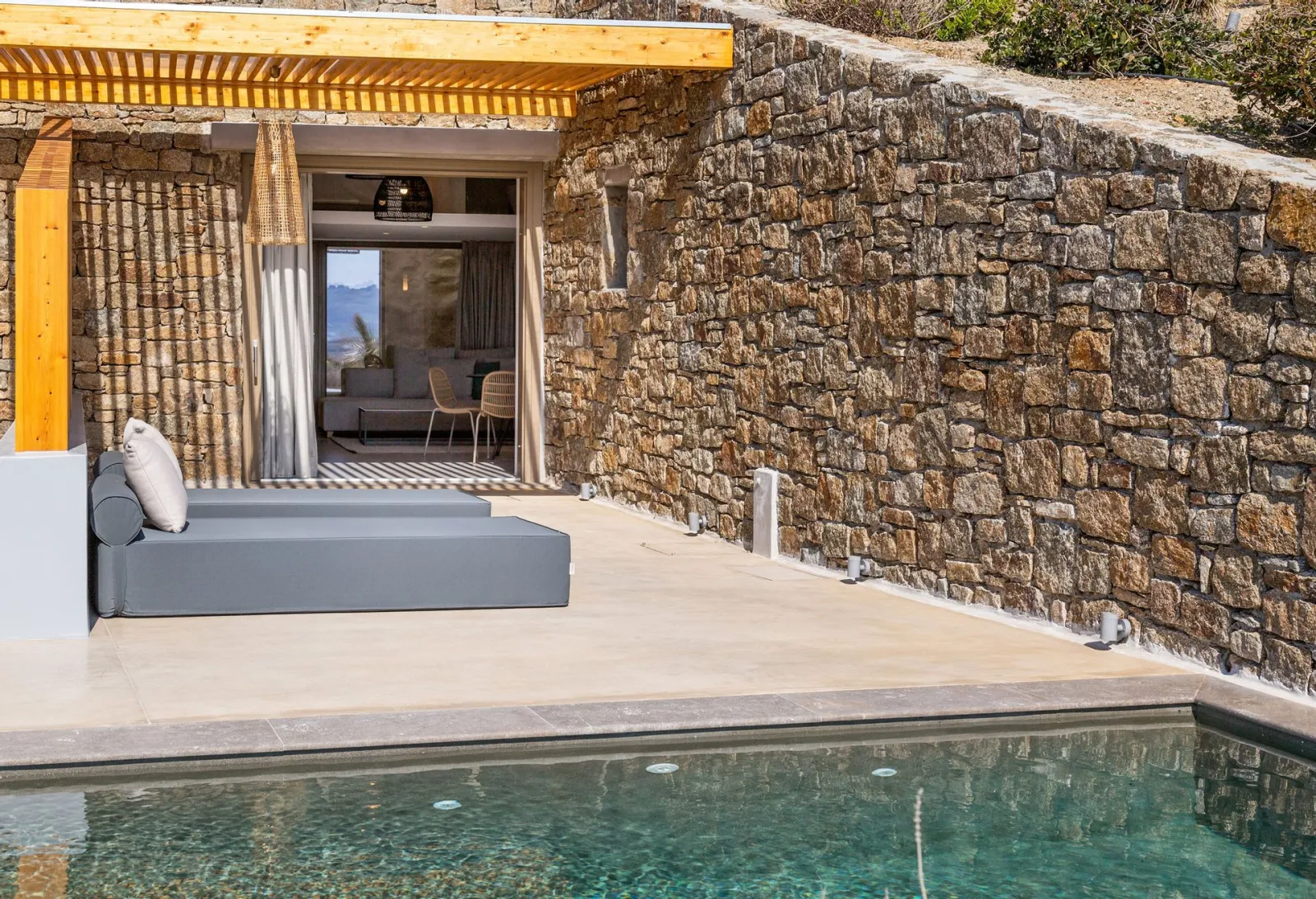 Mykonos Signature Suite IV