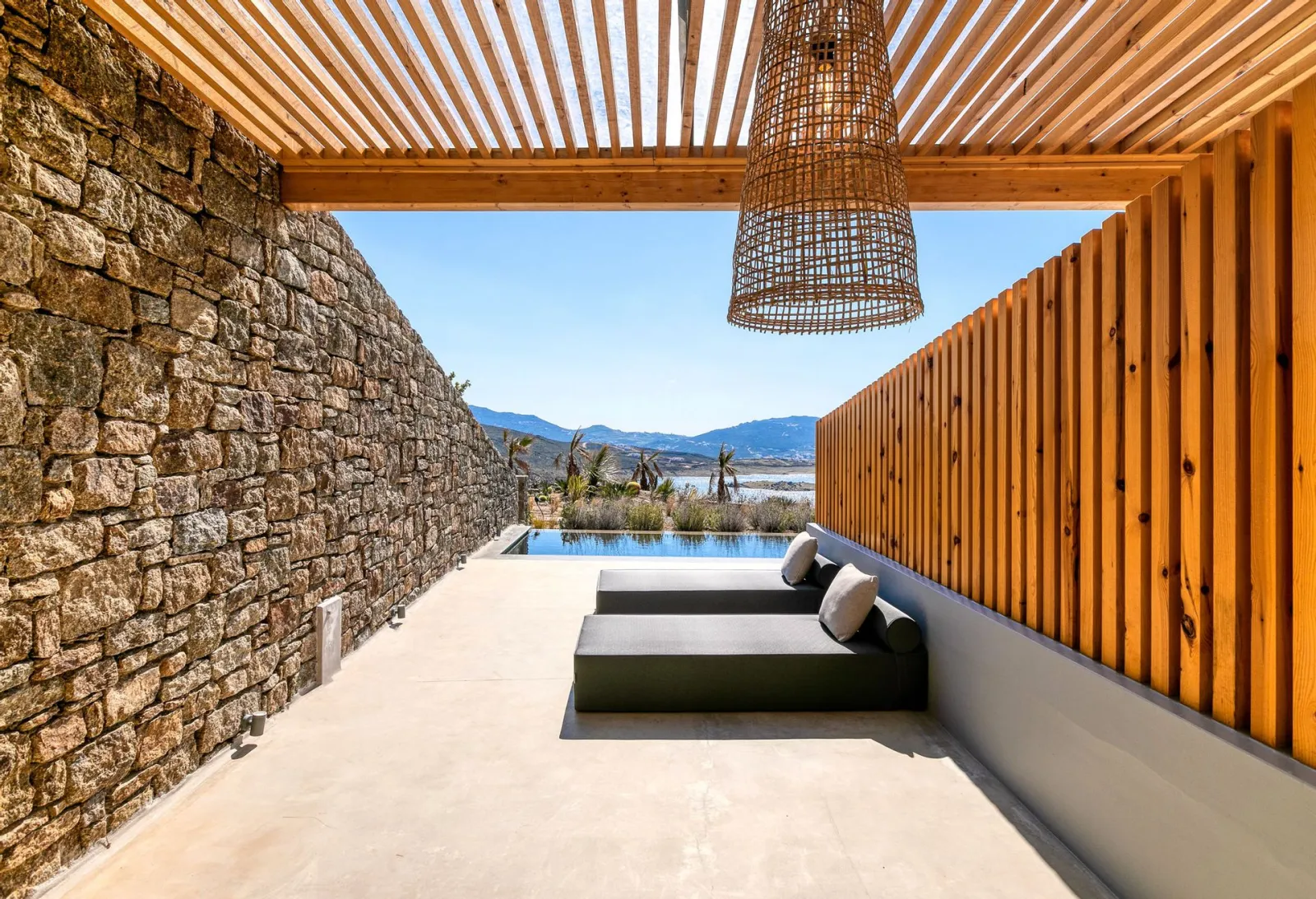 Mykonos Signature Suite IV