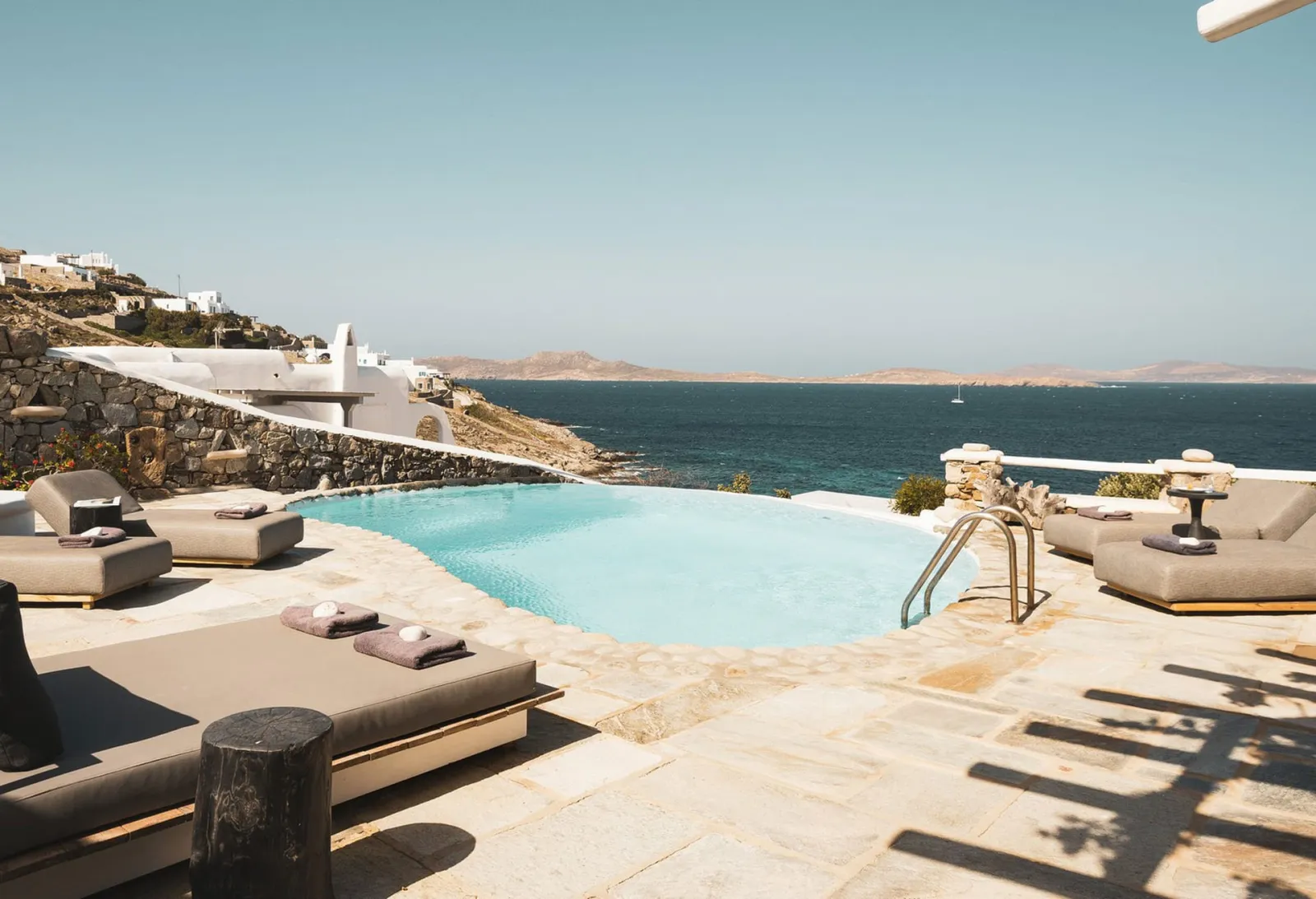 Villa Charlize