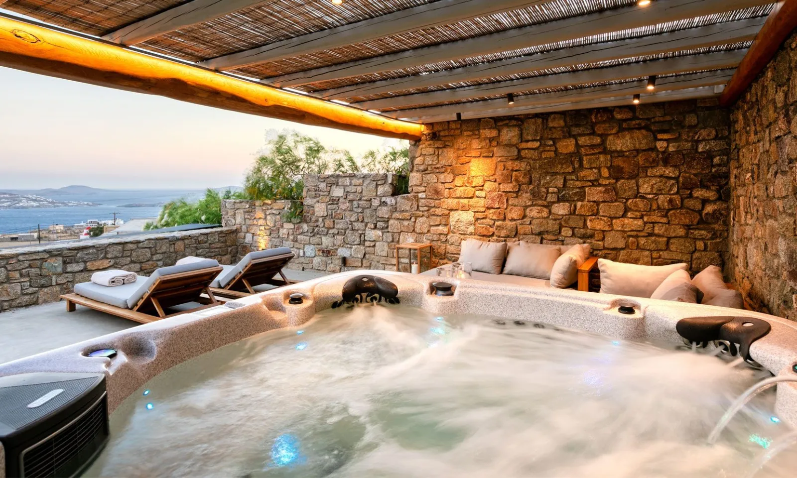 4 Bedroom | Villa Dolon 2 | Agia Sofia