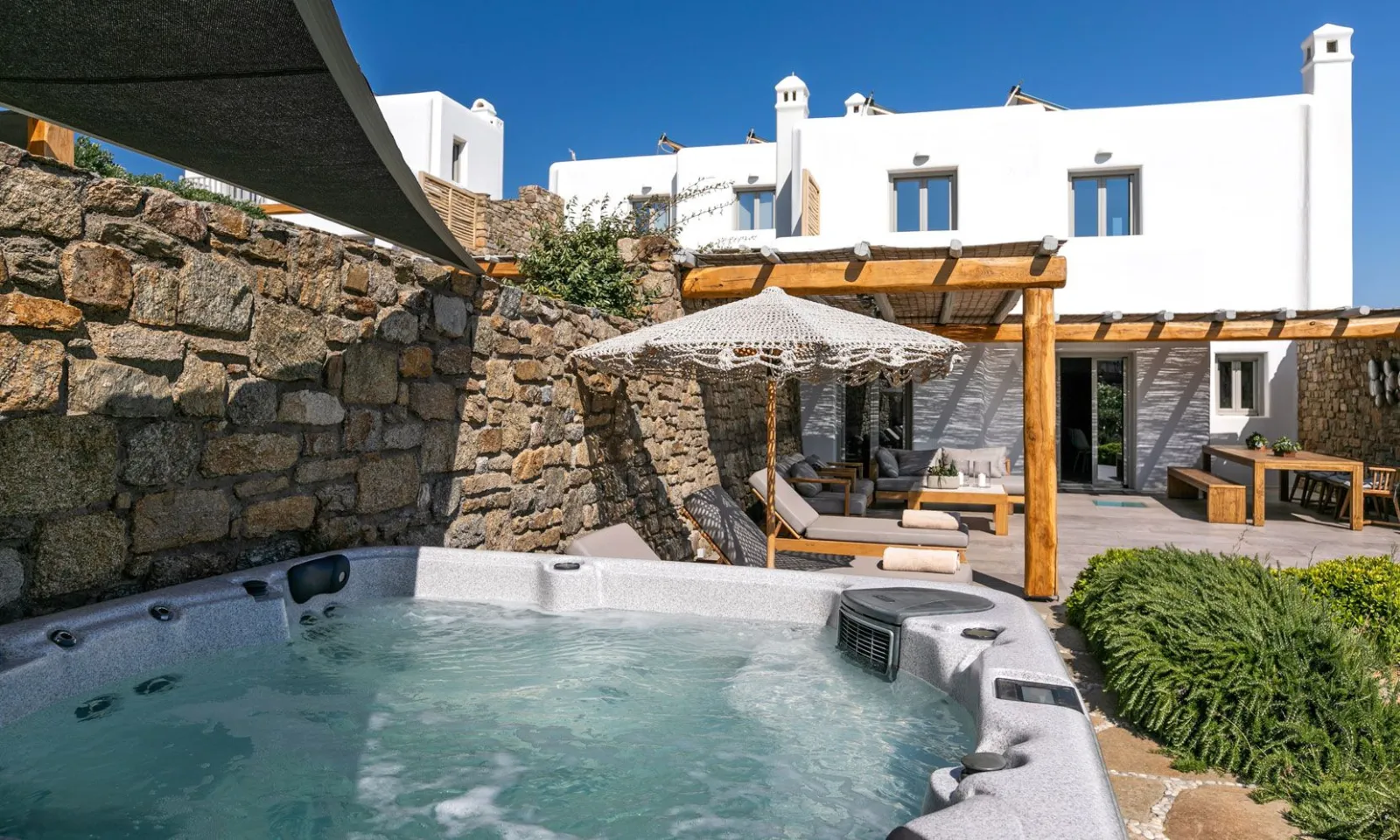 4 Bedroom | Villa Dolon 3 | Agia Sofia