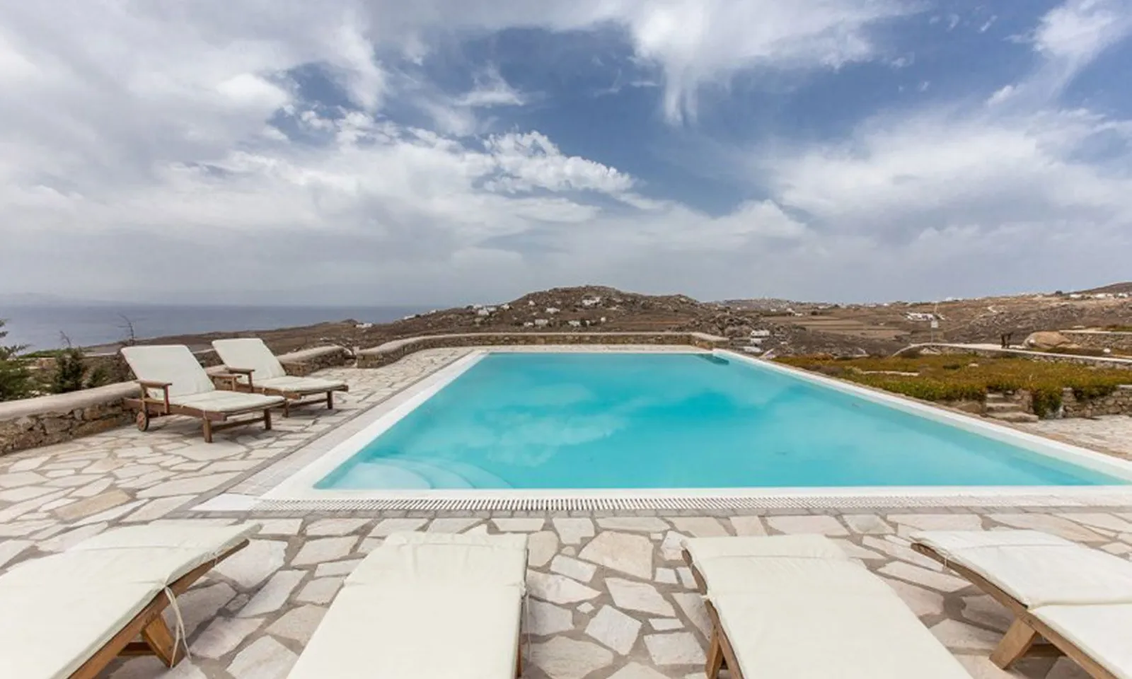 Villa Zephyrus Three