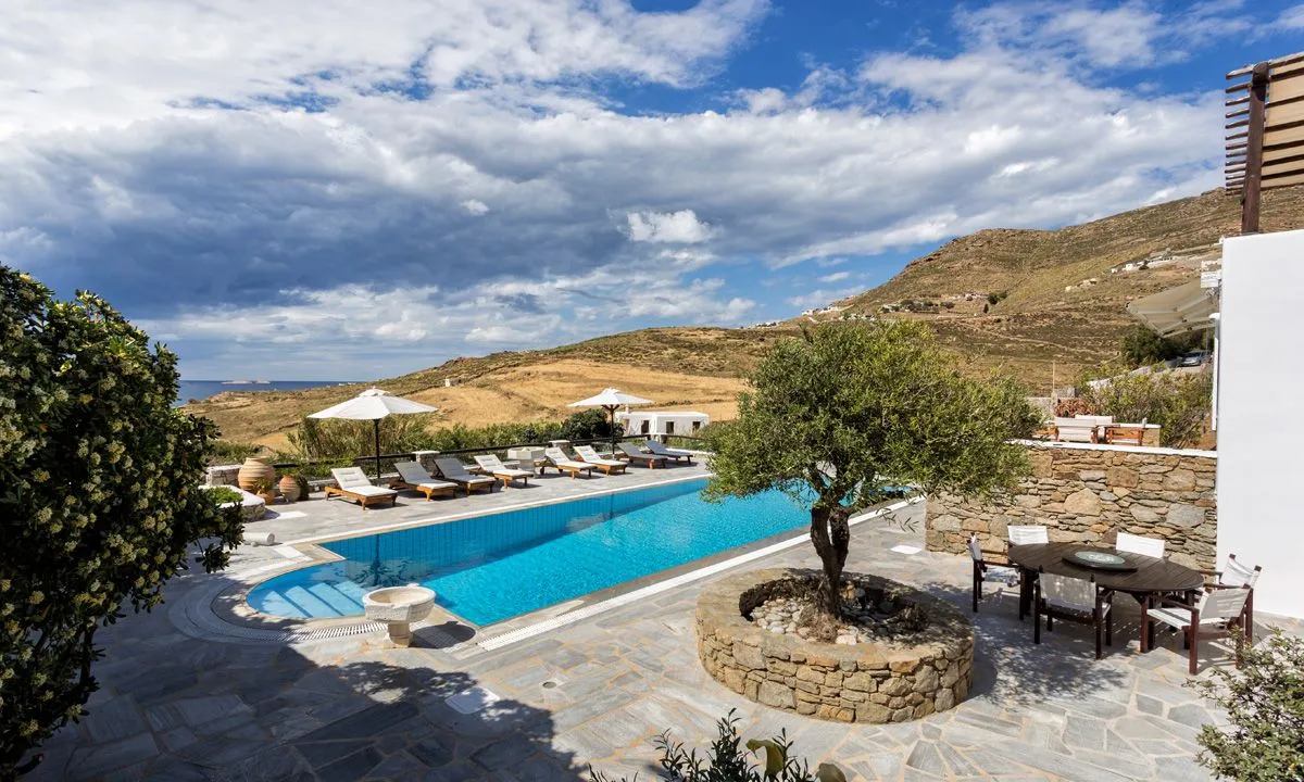 Villa Cronus