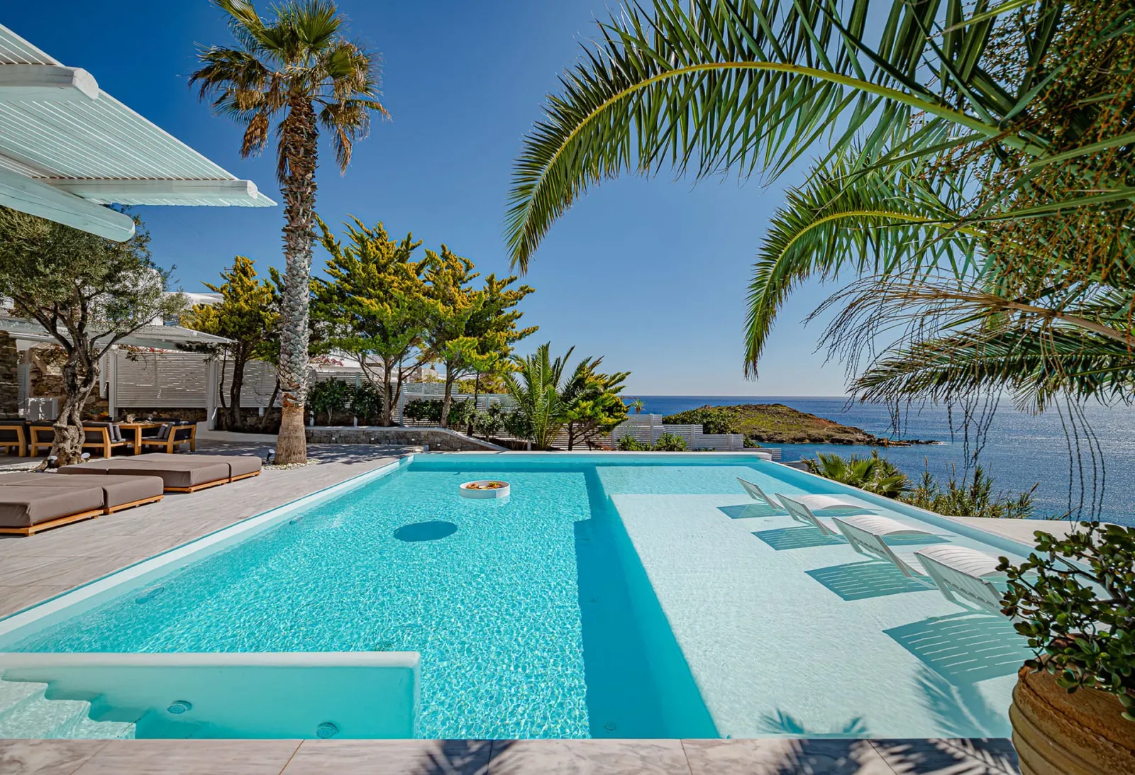 Villa Aegeas