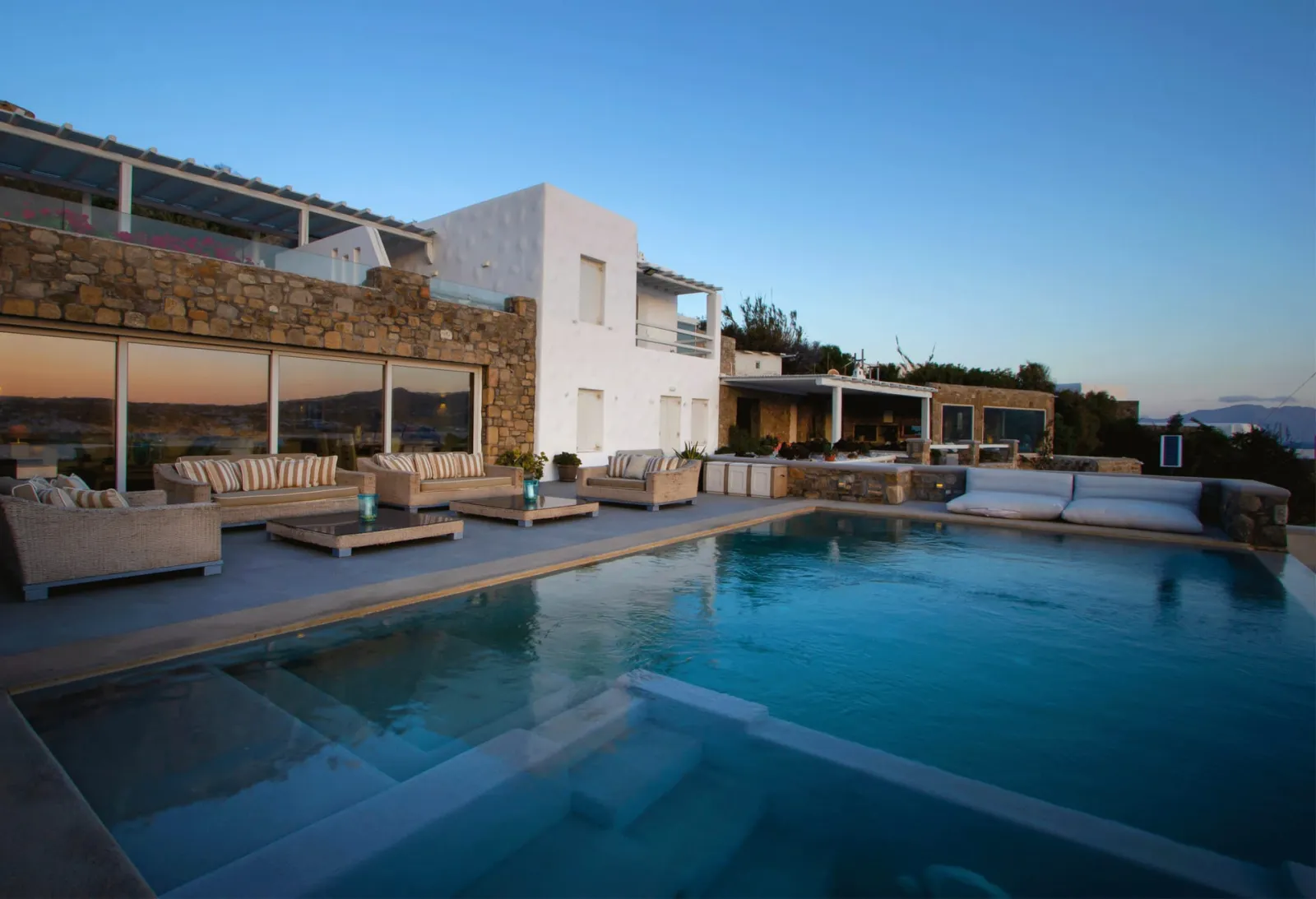 6 Bedroom | Villa Purple | Ornos