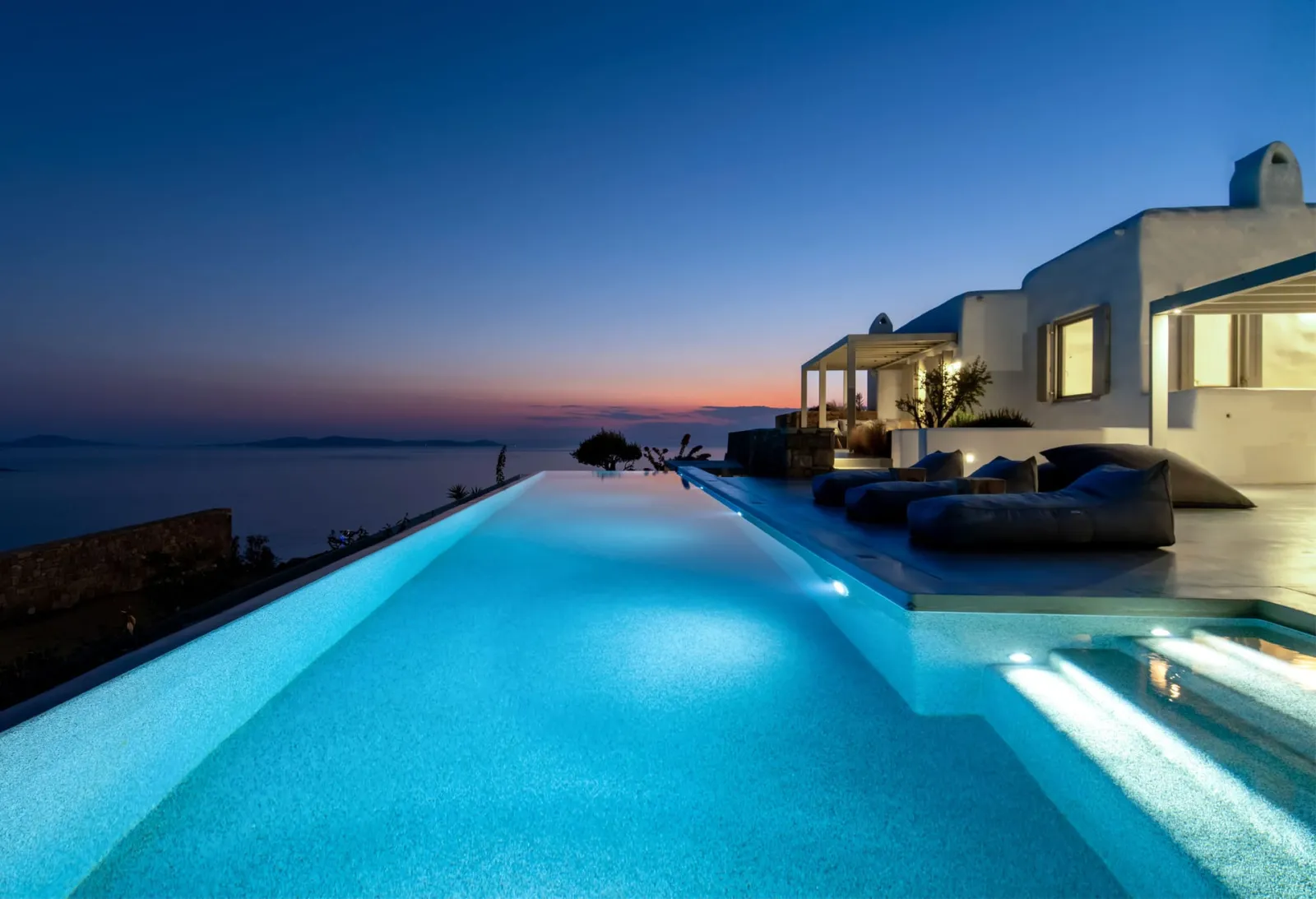 Villa Skyfall