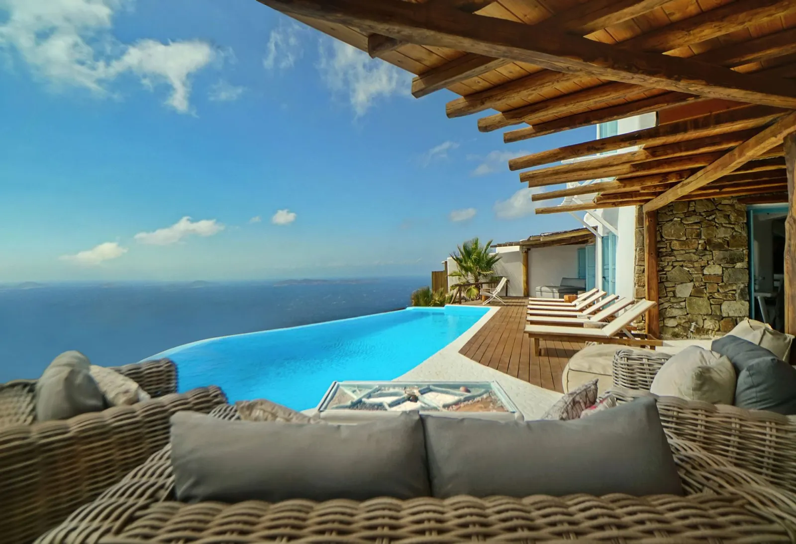 6 Bedroom | Villa Thalassa 2 | Kastro