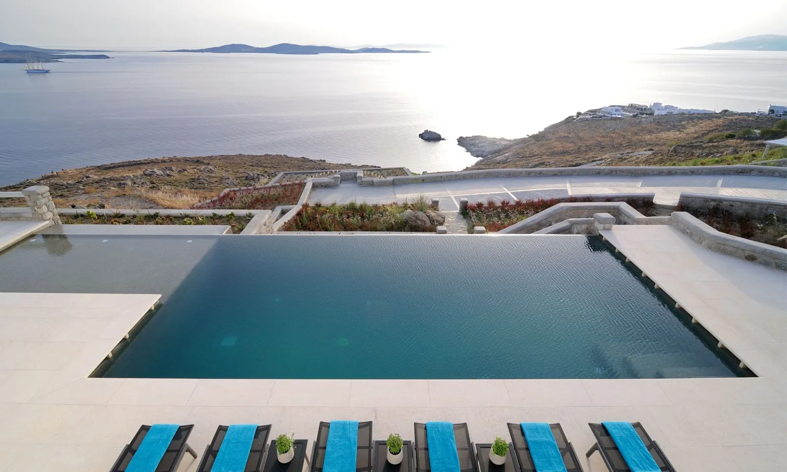 Villa Infinity II
