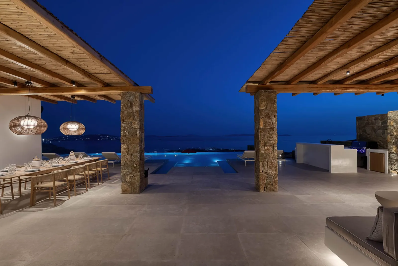 13 Bedroom | Villa Kinsley Retreat | Choulakia