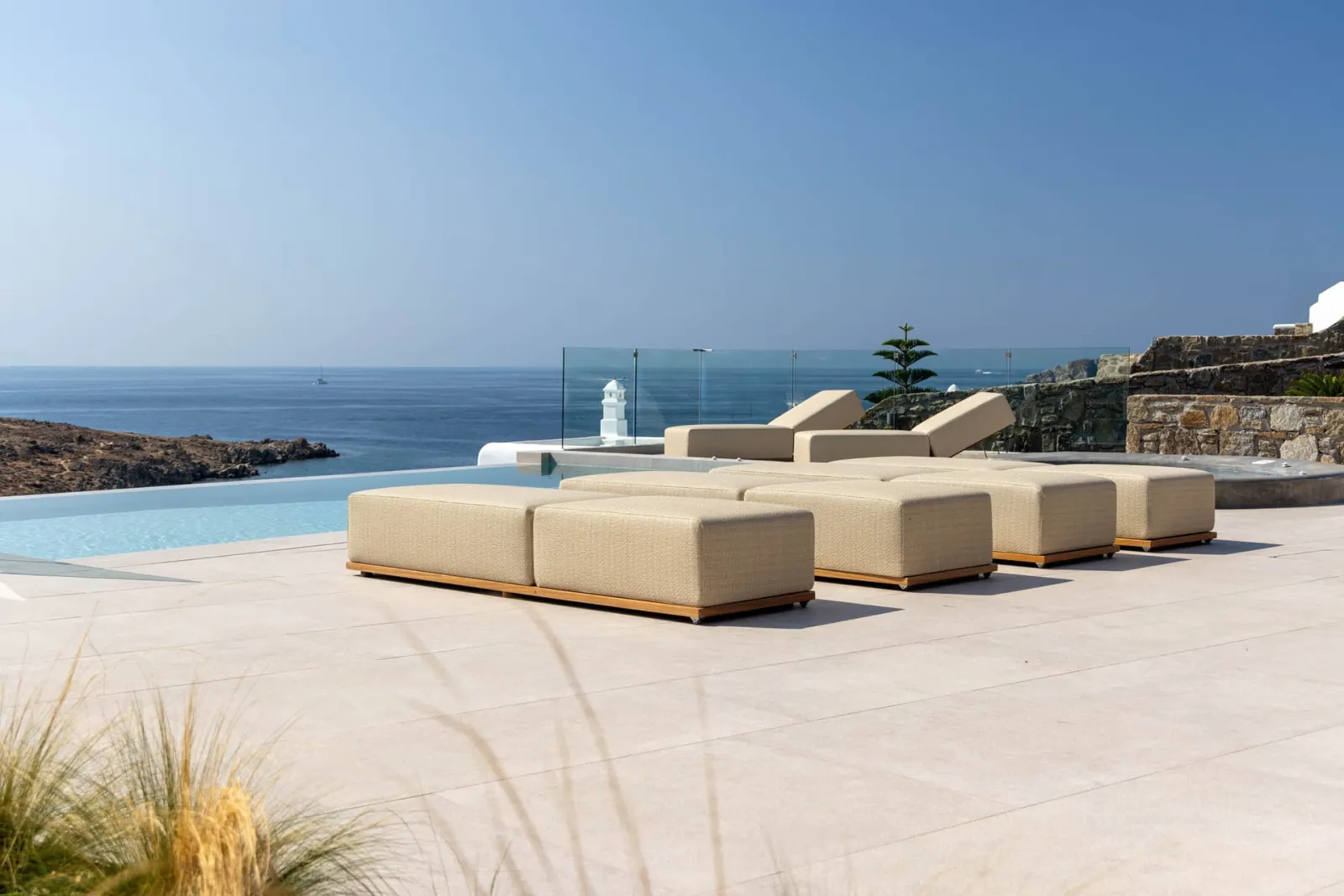 6 bedroom | Villa Rosalie | Aleomandra