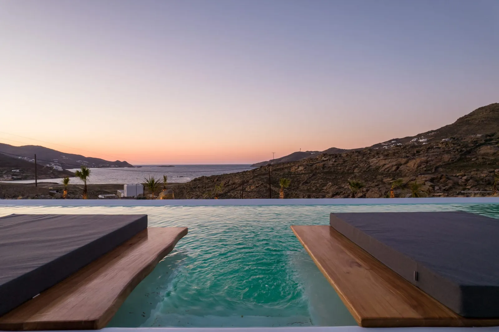 Mykonos Villa Noir