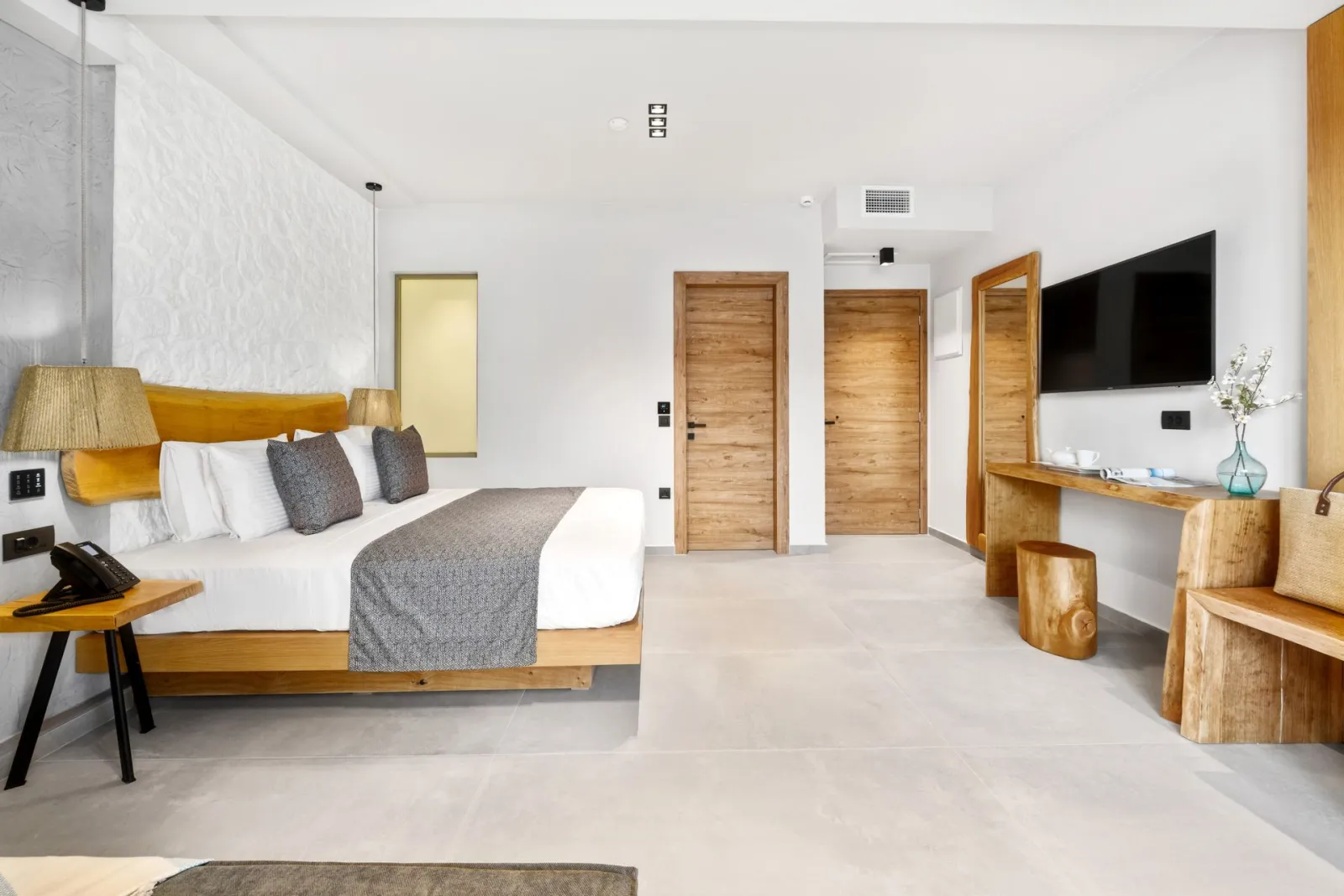 Triple Room Garden View with Jacuzzi