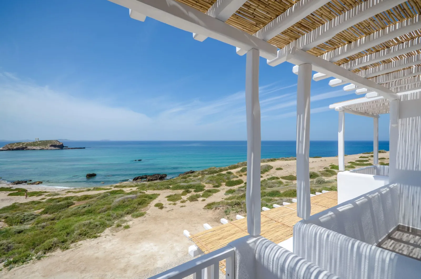 Grand Suite with Full Sea View (50m² / 535ft²)