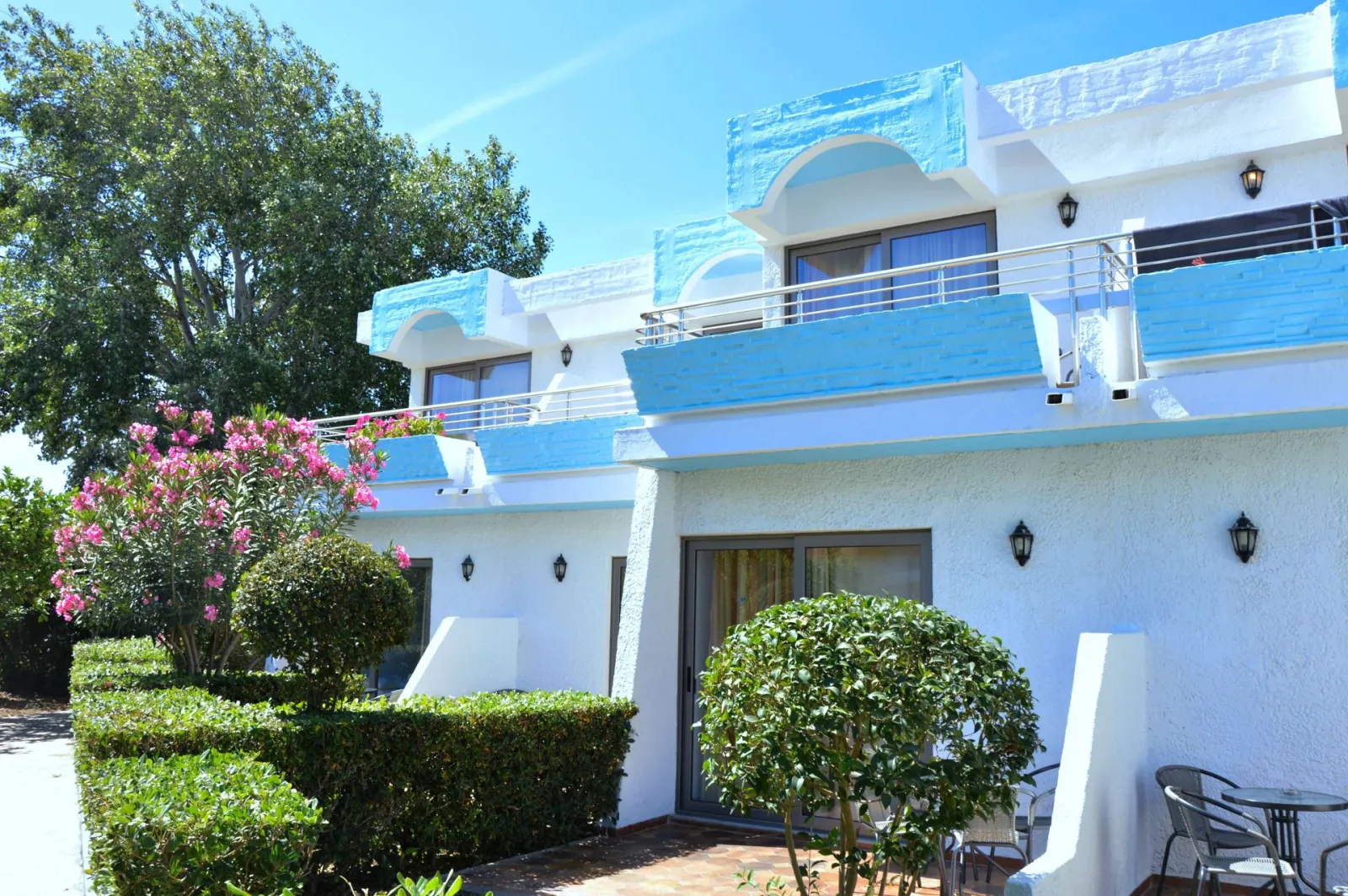 Family Bungalow Garden View
