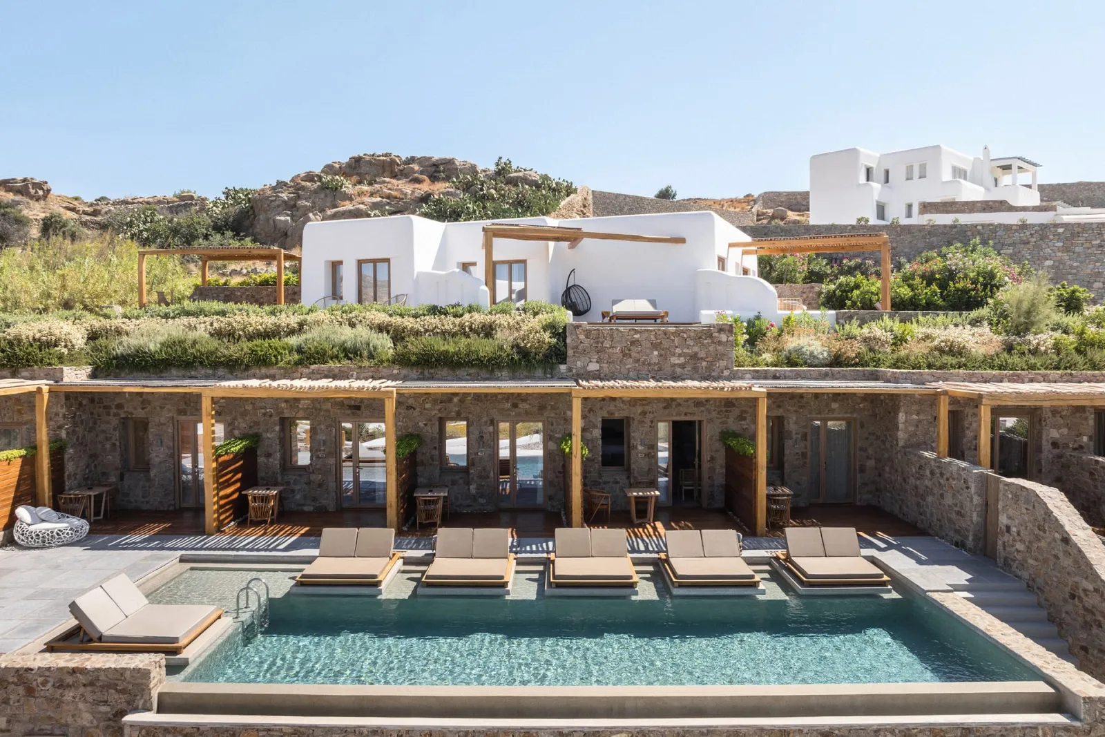 Junior Suite with Shared Pool & Partial Sea View
