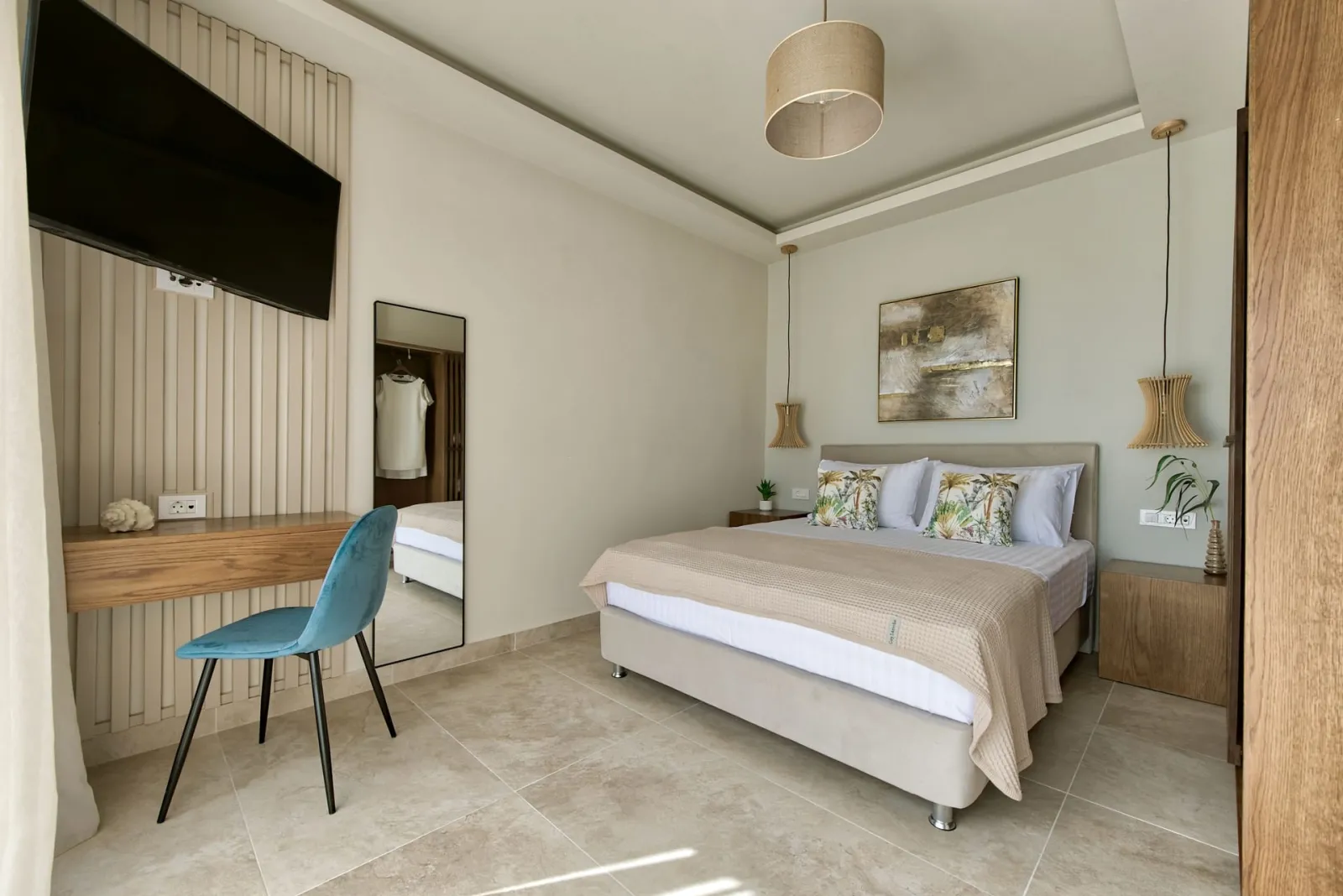 5 Bedroom Villa