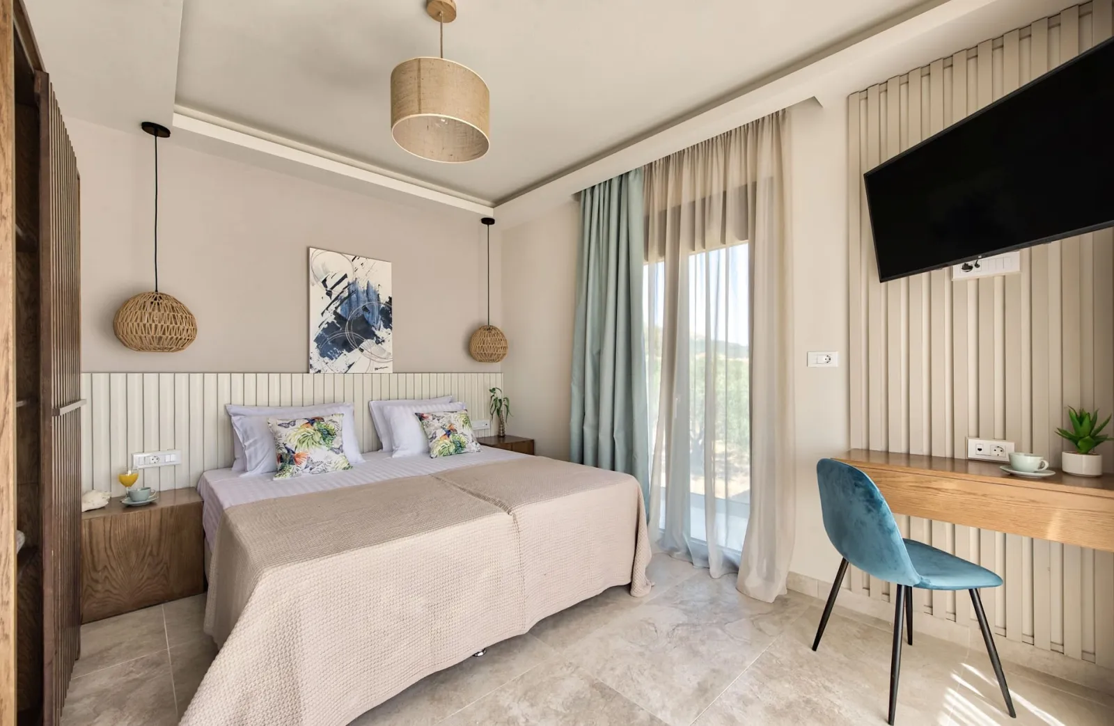 5 Bedroom Villa