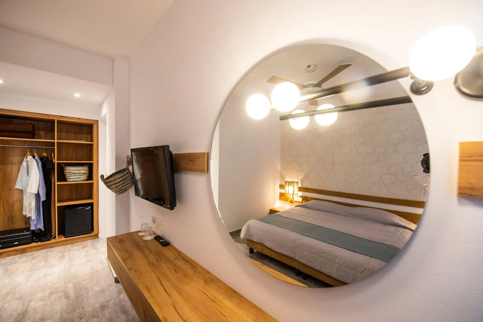 Deluxe Quadruple Room