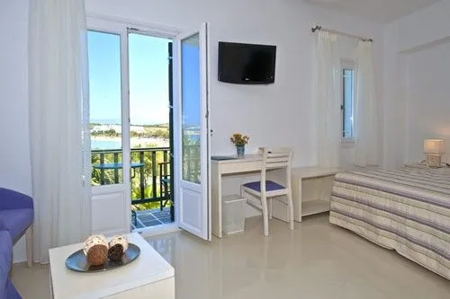 Studio up to 4 Guests | Kalypso Hotel