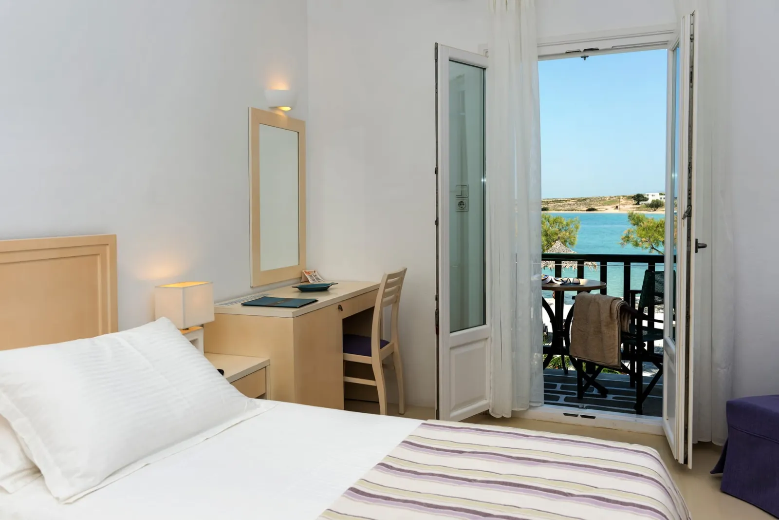 Superior Room | Kalypso Hotel