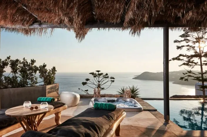 GRAND MAJESTIC 5-Bedroom VILLA with Private Pool