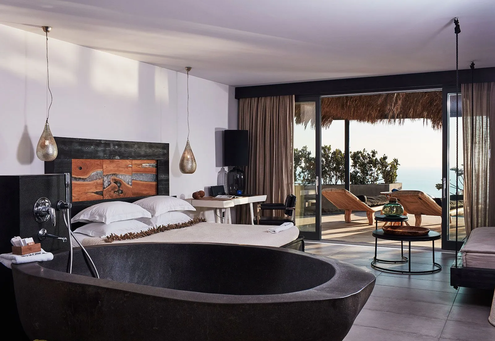 GRAND MAJESTIC 5-Bedroom VILLA with Private Pool
