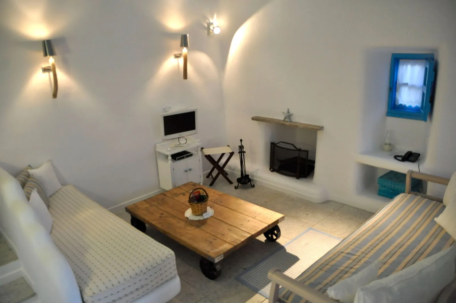Two Bedroom Villa with Sea View | Erato | V3D
