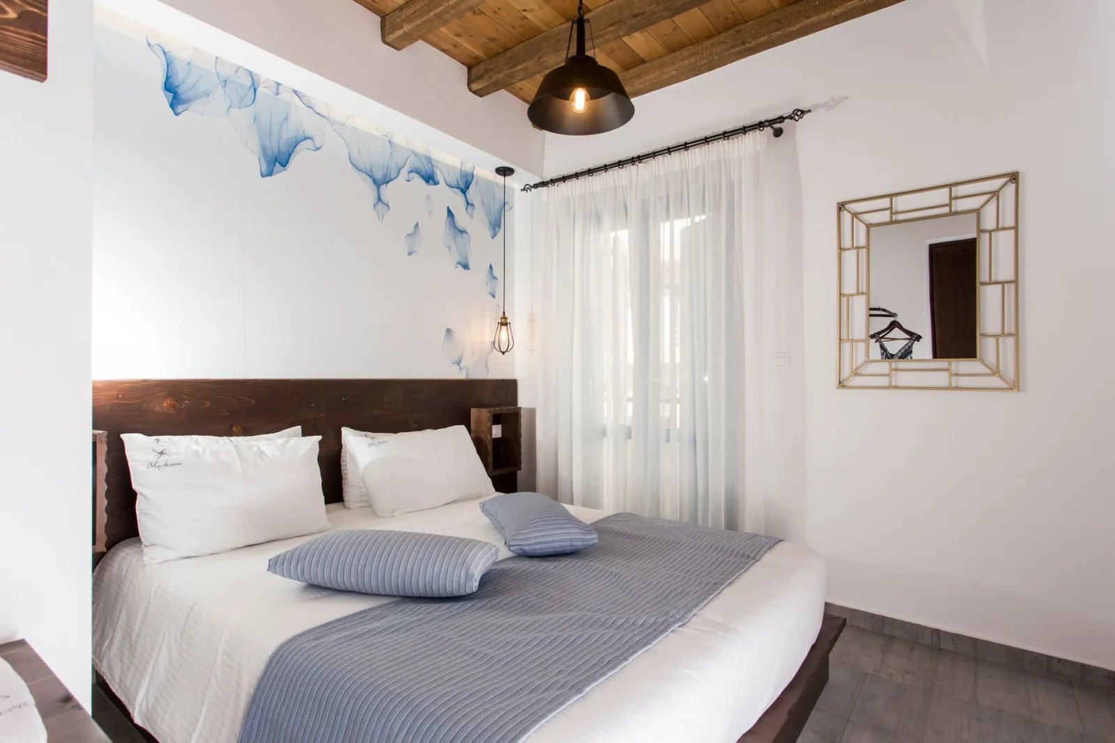 Dama Suite
