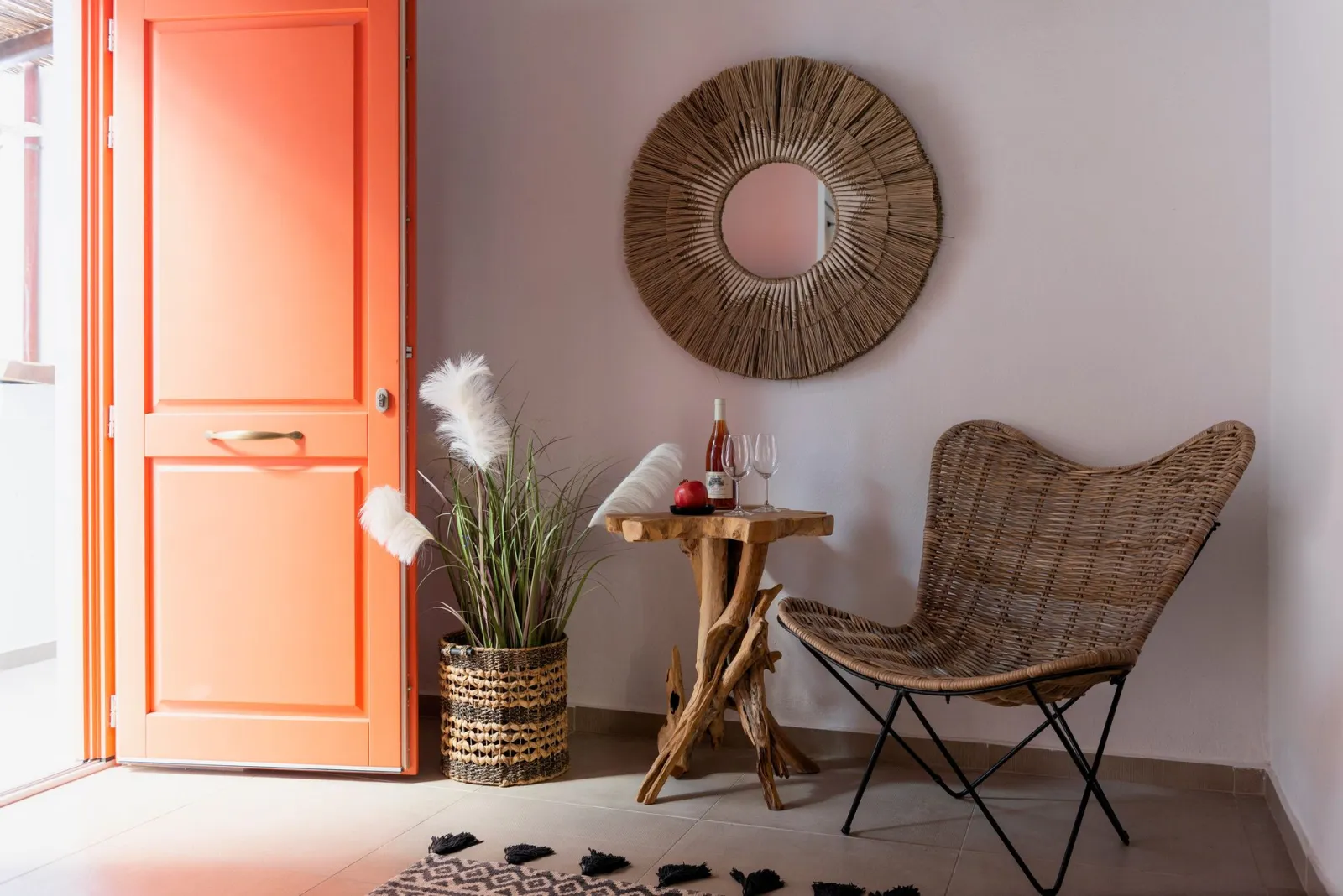 Ione Suite