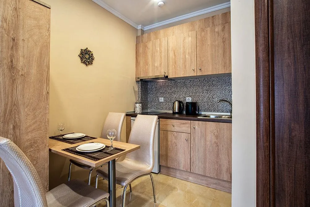 Maisonette Apartment (II)