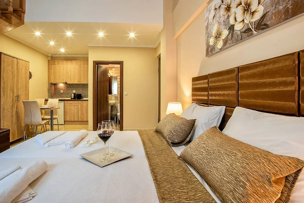 Maisonette Apartment (III)