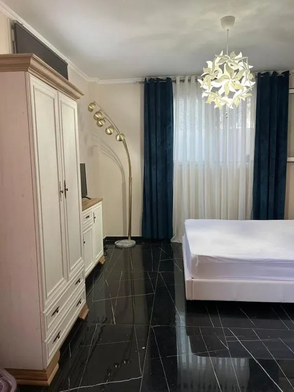 Semi Ground Floor Room